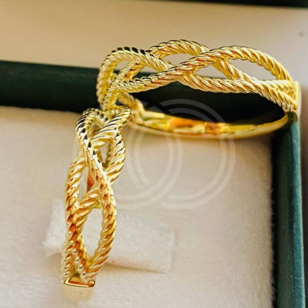 Aliança de Casamento Fina em Ouro 18K com Fios Trançados - 4mm